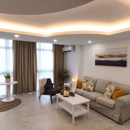 Piso Malaga Cerca Playa Lägenhet Exteriör bild