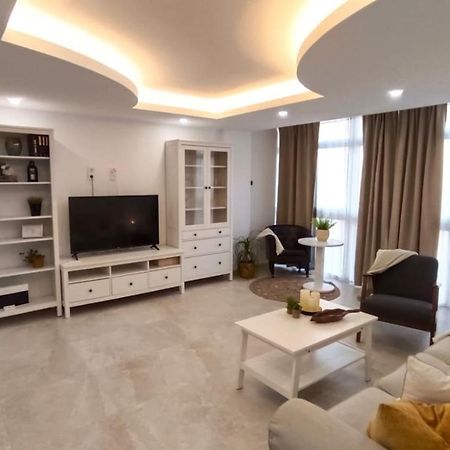 Piso Malaga Cerca Playa Lägenhet Exteriör bild