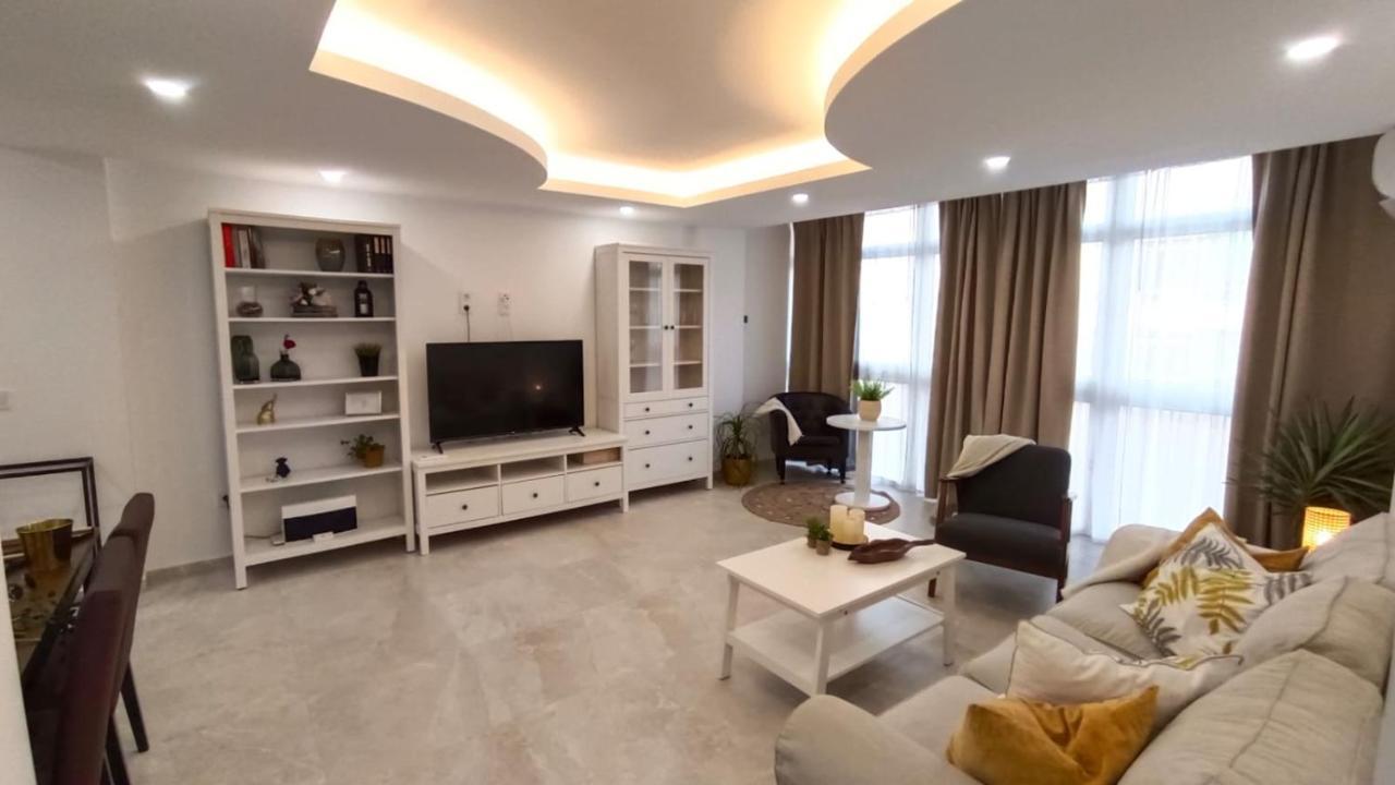 Piso Malaga Cerca Playa Lägenhet Exteriör bild